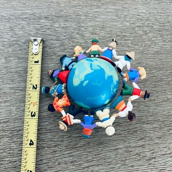 Hallmark UNICEF Globe Earth World Christmas Ornament - Picture 2 of 4